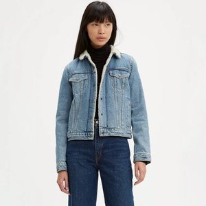 Levis Sherpa Trucker Jacket